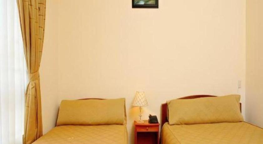 Gold Night Hotel Da Lat Exterior photo